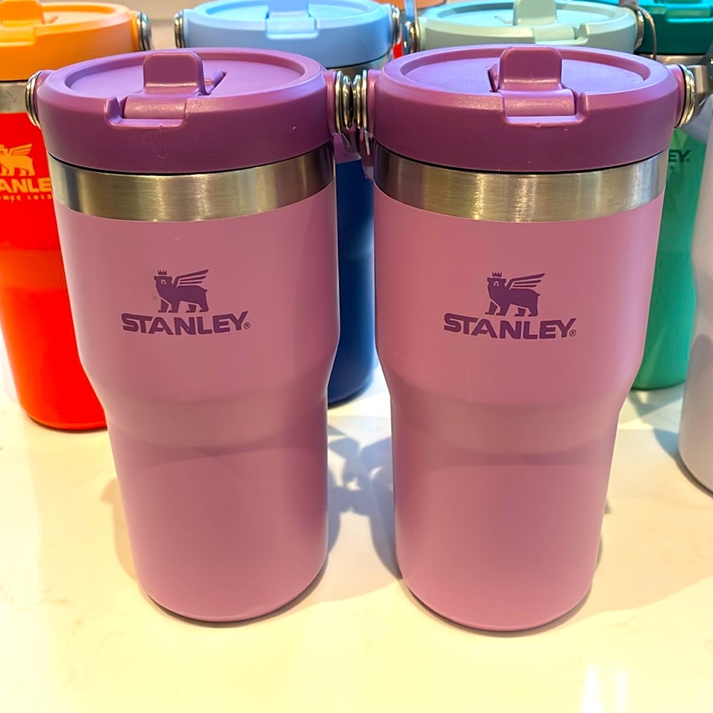 Stanley’s Flip Straw Travel Tumblers - Picture 16 of 17
